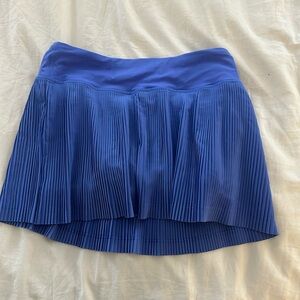 Lululemon tennis skirt. Size 4
